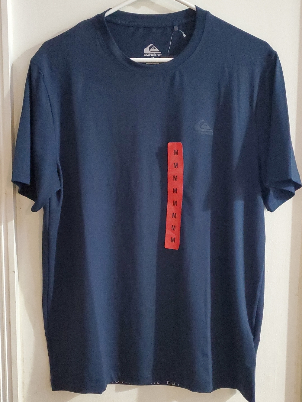 Quicksilver Tshirt Moisture Wicking Tshirt Navy Blue Soft Stretchy